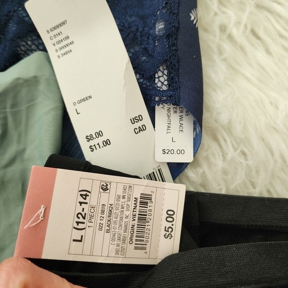 Panties Bundle size Large. New. - Picture 4 of 7